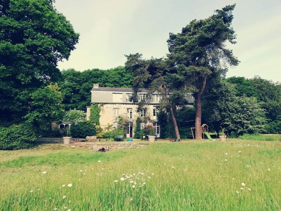 Hotel Manoir Du Tertre Au Coeur De La Foret De Broceliande Paimpont Exteriér fotografie